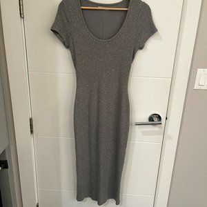 COPY - Lexi Rib Short Sleeve Midi in Heather Grey